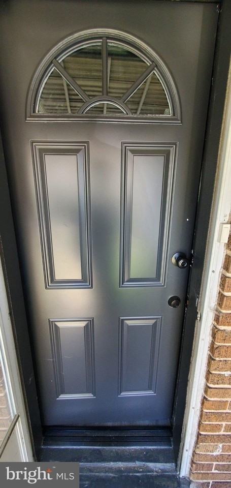 4213 Berger Ave - Photo 3 of 29