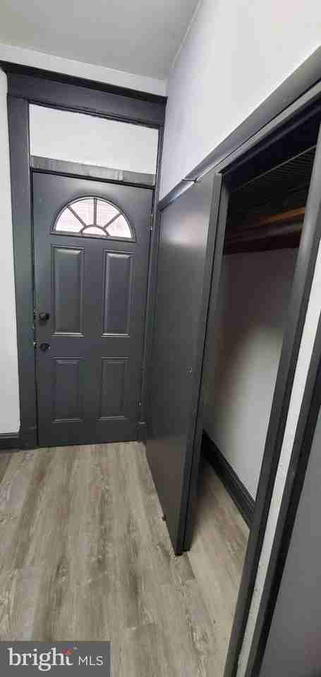 4213 Berger Ave - Photo 7 of 29