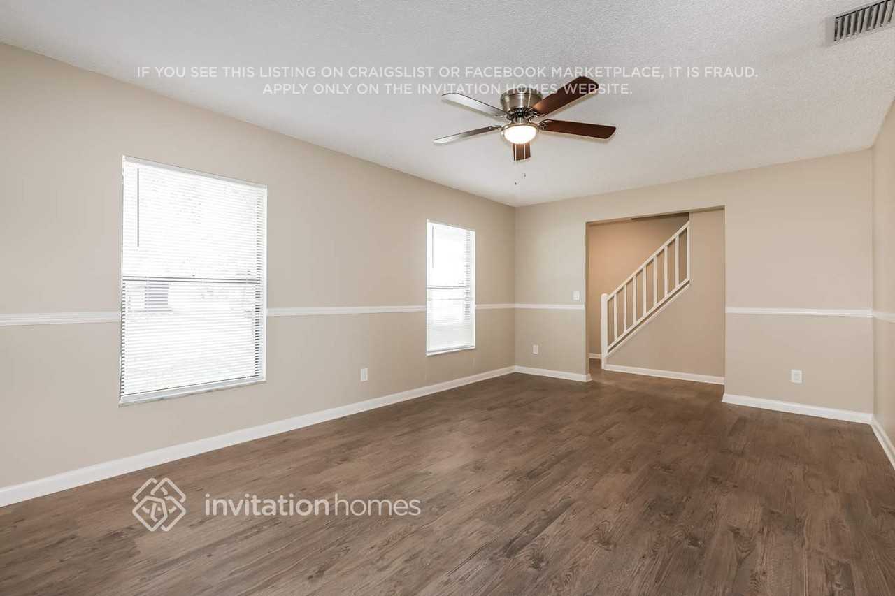 709 Sandy Creek Dr - Photo 5 of 18