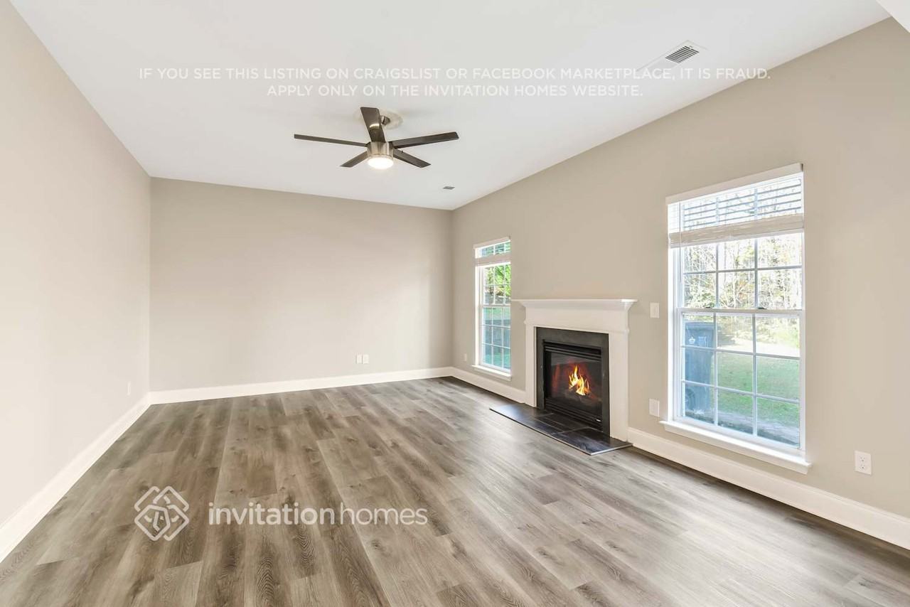 11428 Callahan Mill Dr - Photo 2 of 30