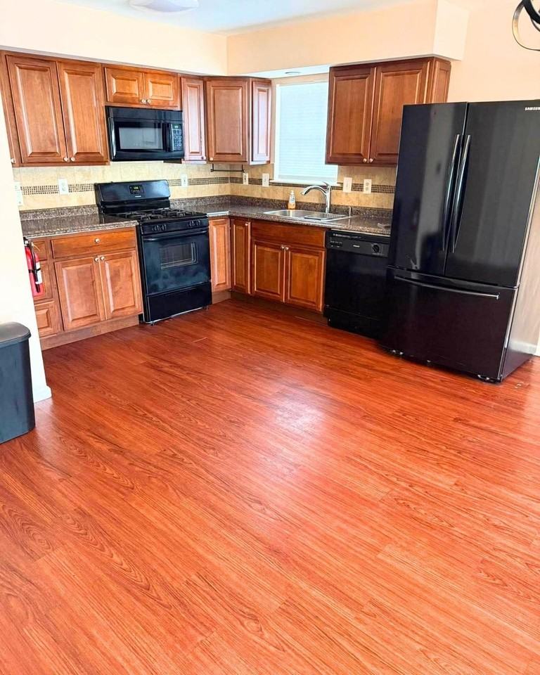 419 S Yam Ave - Photo 5 of 16