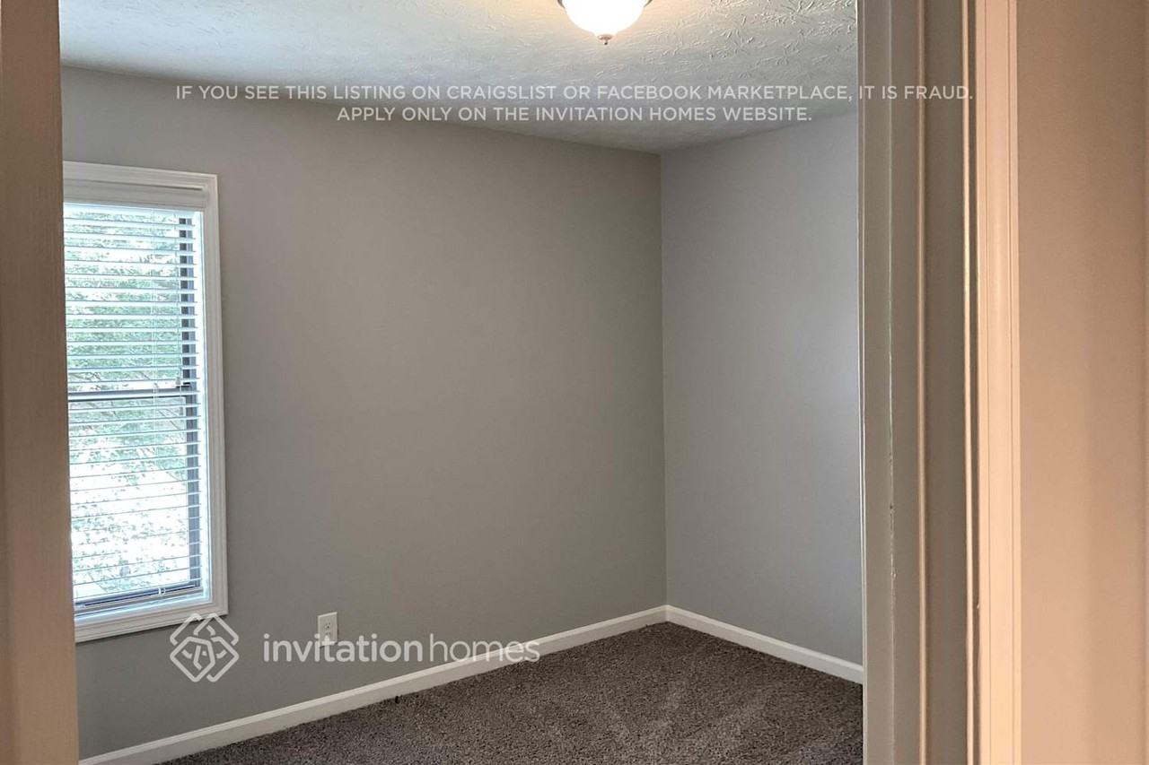 2417 Broward Dr Ne - Photo 4 of 9