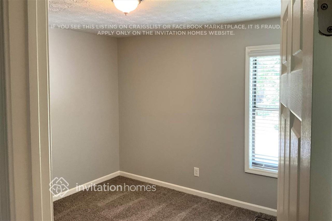 2417 Broward Dr Ne - Photo 6 of 9