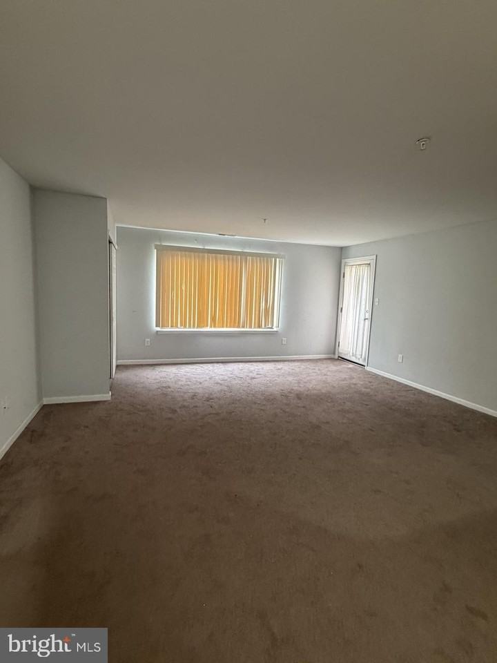 2805 Auburn Ct - Photo 6 of 9