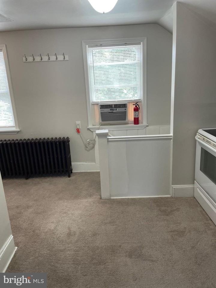 126 Grove St #2ndFL - Photo 3 of 16
