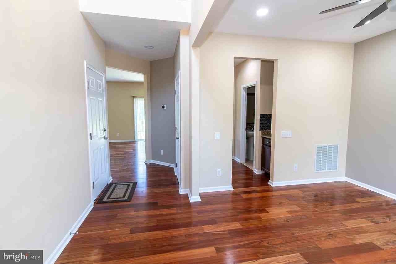 823 S Haines Cir - Photo 6 of 44