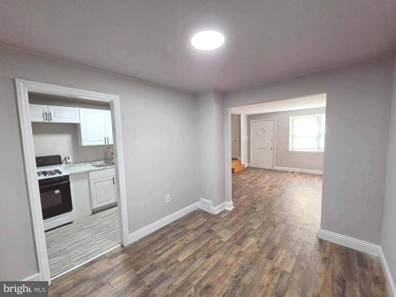 6653 Perry Ave - Photo 5 of 18