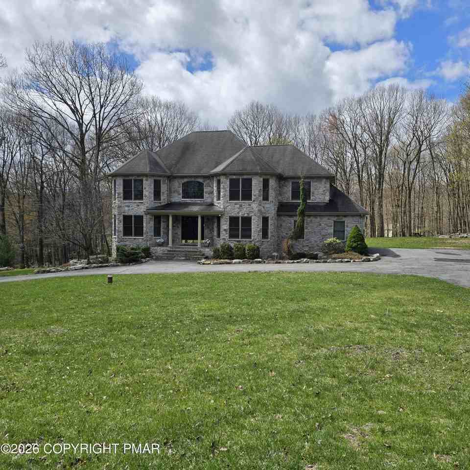 5132 Pocono Park Ln
