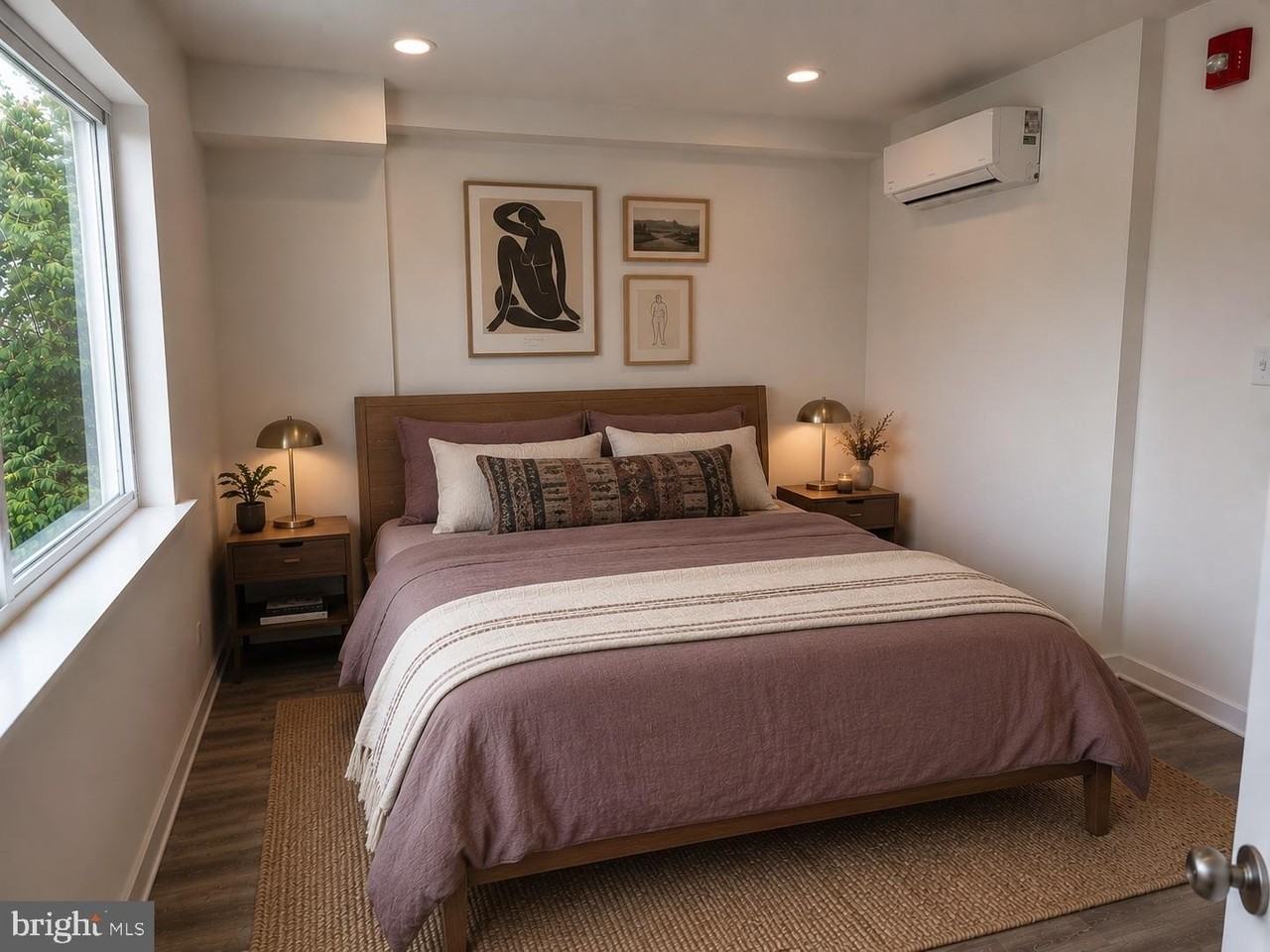 1219 W Butler St #3 - Photo 6 of 7
