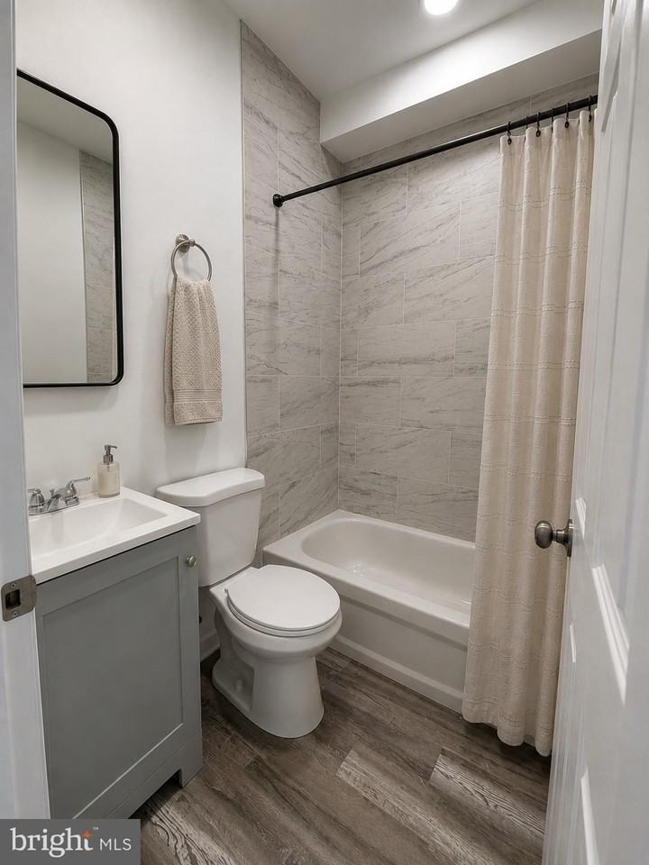 1219 W Butler St #2 - Photo 7 of 10