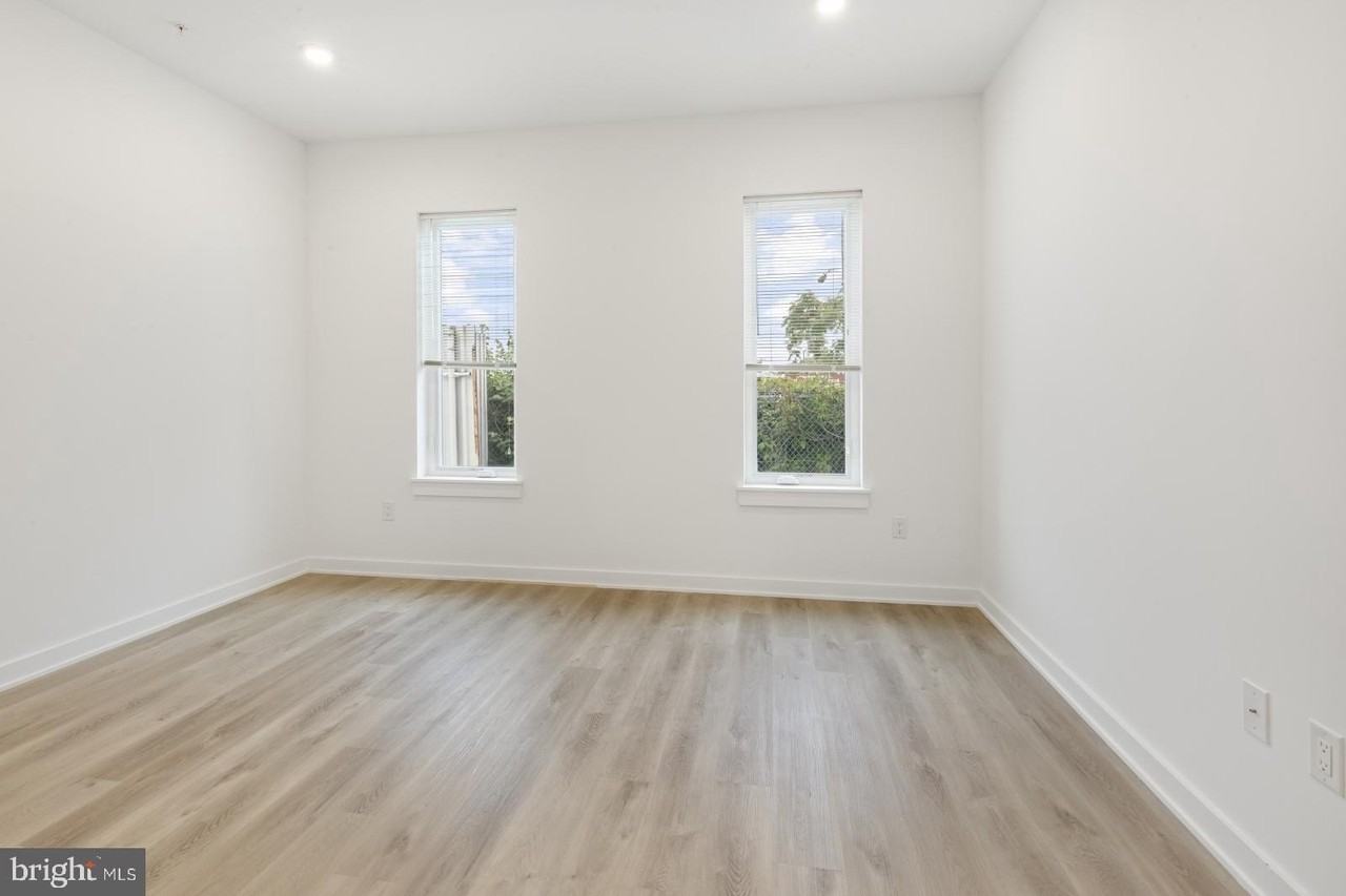2046 E Lehigh Ave #3D - Photo 7 of 29