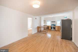 711 W Thompson St #3F - Photo 1 of 1