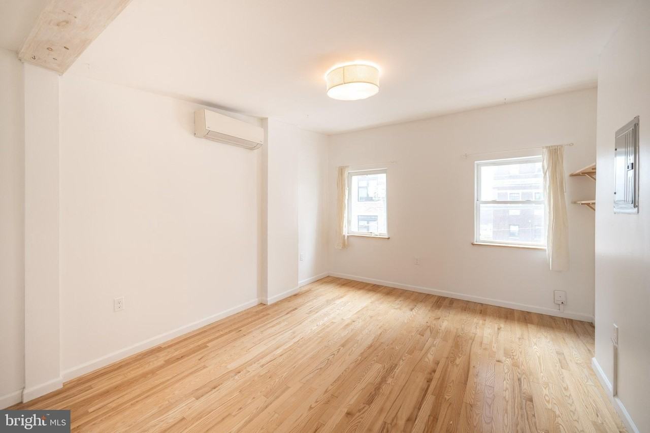711 W Thompson St #3F - Photo 5 of 15
