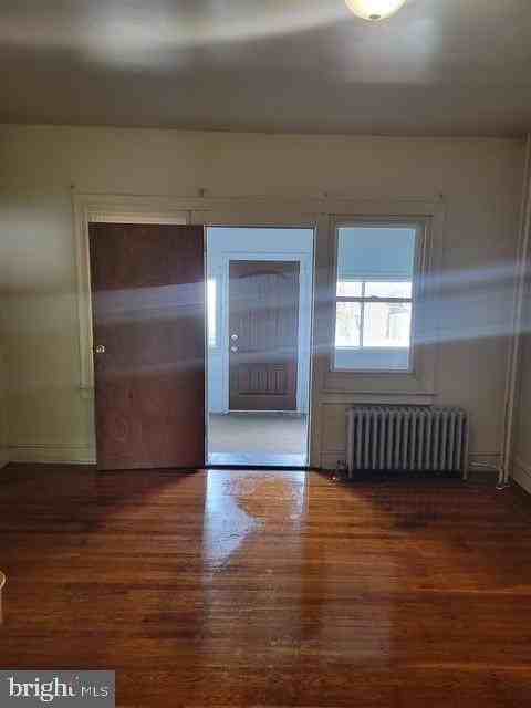 4923 N 17th St - Photo 4 of 6