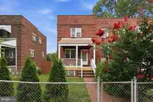 featured image of 345 Wesmond Dr