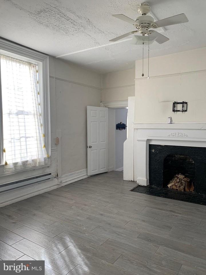 113 E Main St #1 - Photo 3 of 13