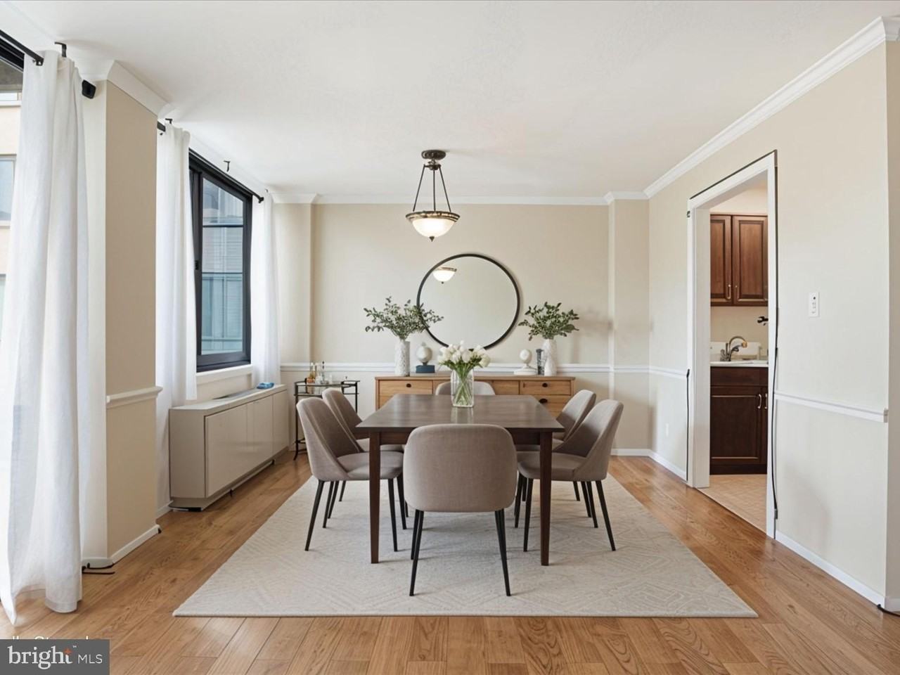 600 Roosevelt Blvd #317 - Photo 2 of 32