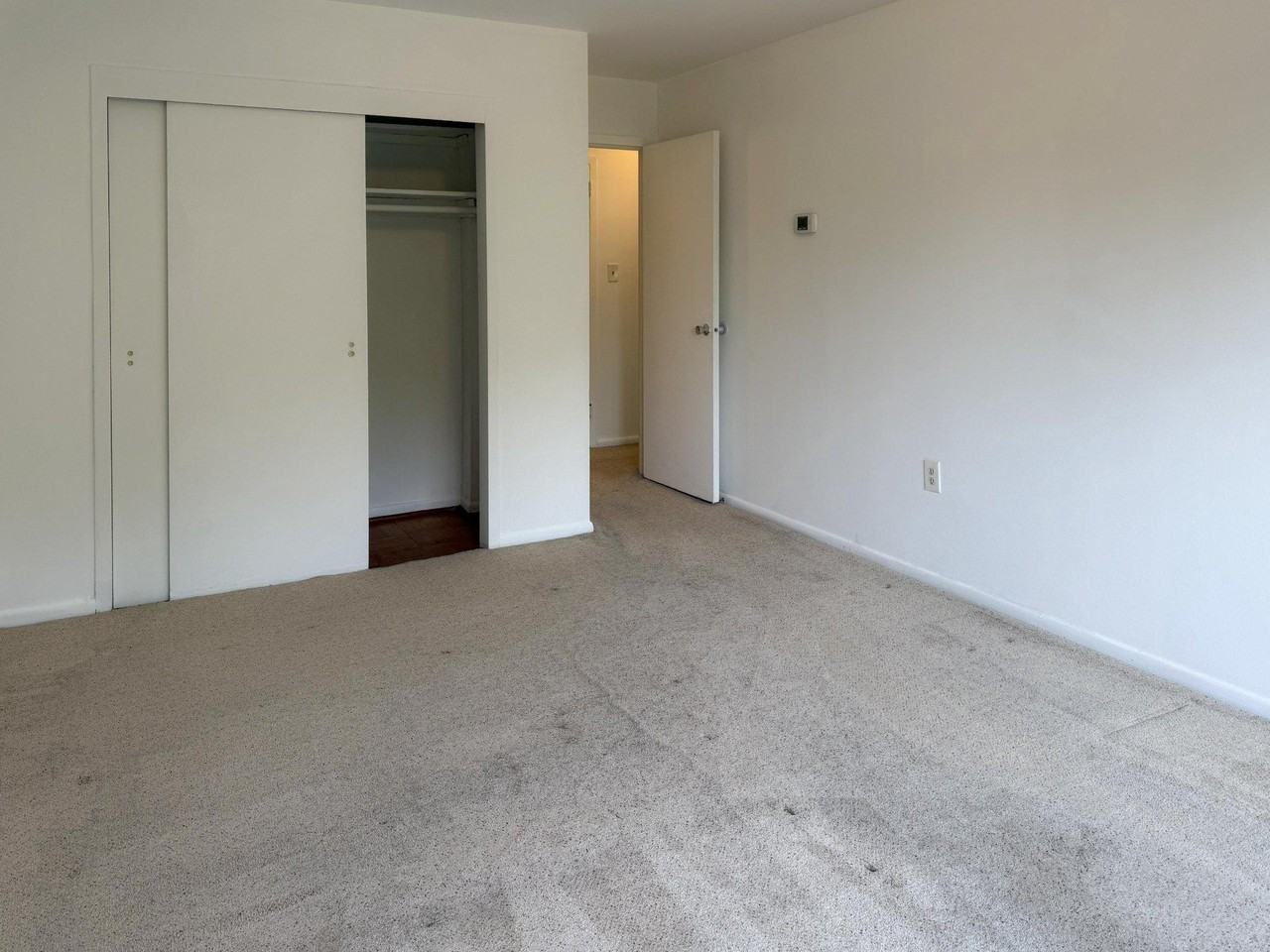 200 N Maple Ave #507 - Photo 4 of 20