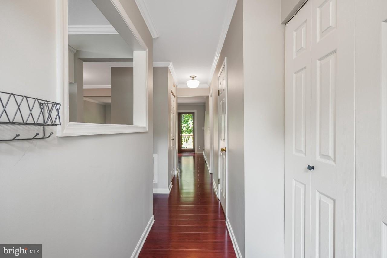 128 Kings Mill Dr - Photo 3 of 26