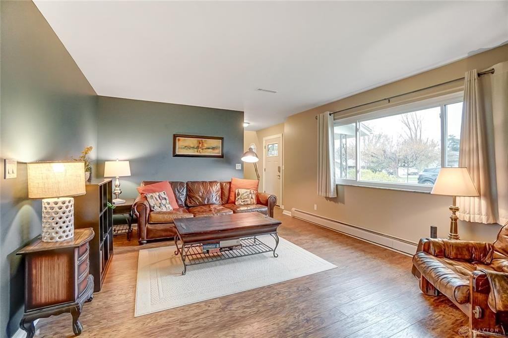 2108 N Fairfield Rd - Photo 3 of 38