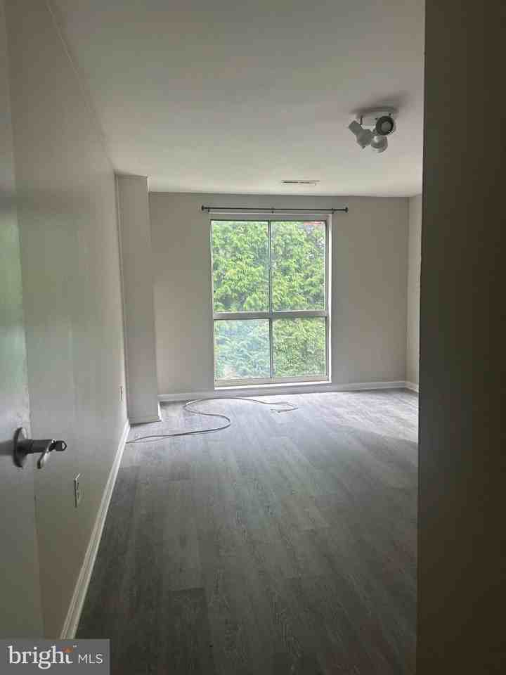 5608 Bismach Dr #102 - Photo 2 of 12