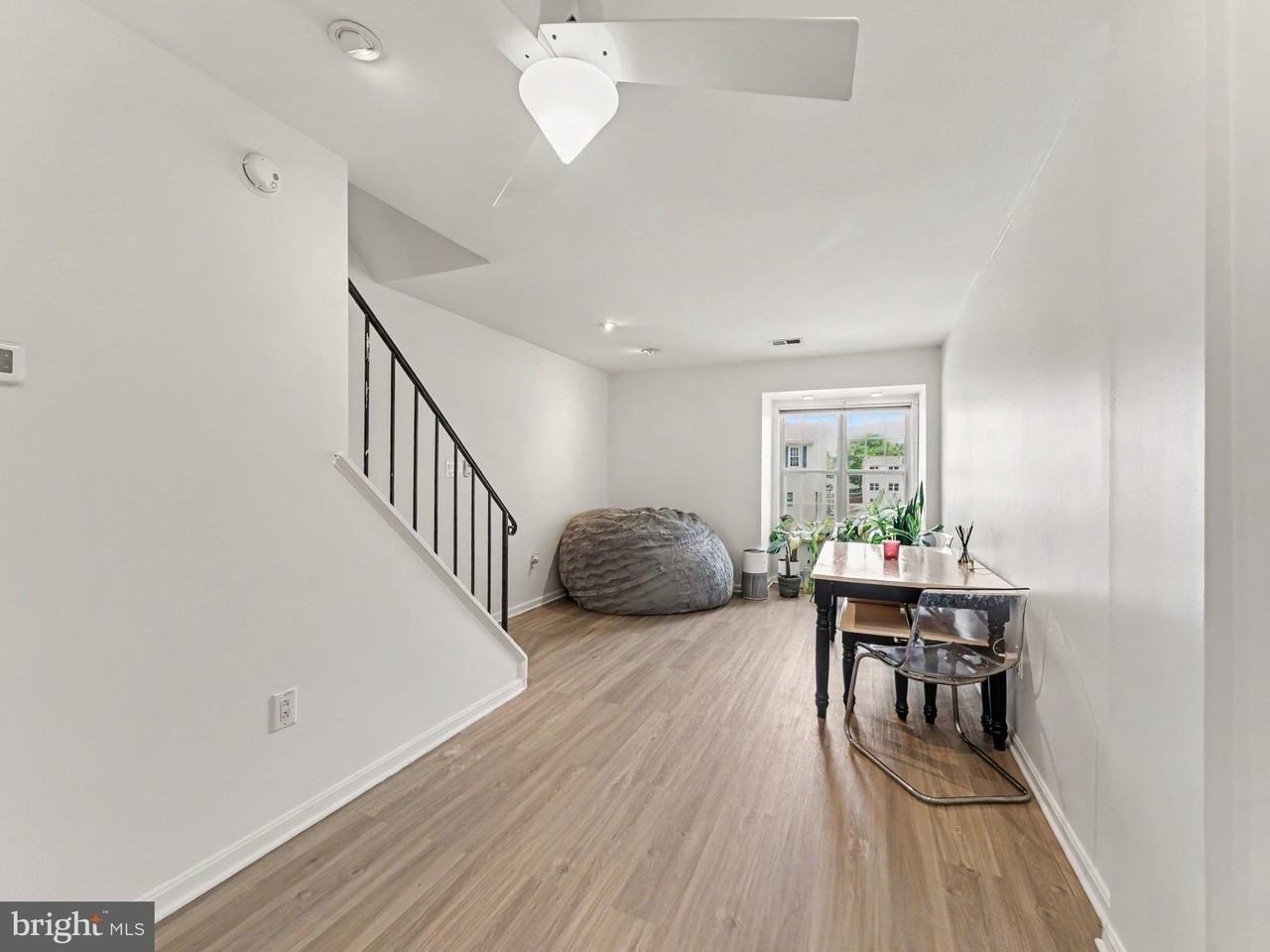 13849 Constitution Ct - Photo 7 of 20