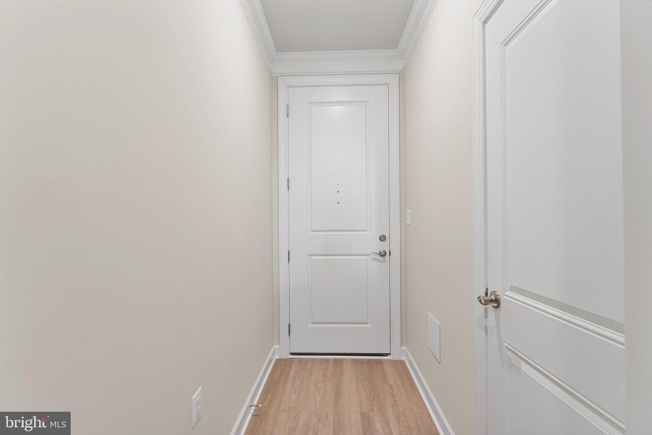 7249 Mountaineer Dr - Photo 3 of 28