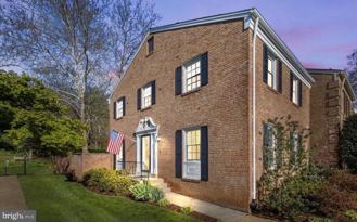 3130 Barnard Ct - Photo 1 of 1