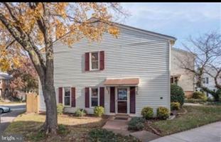 featured image of 13817 Cabernet Ct