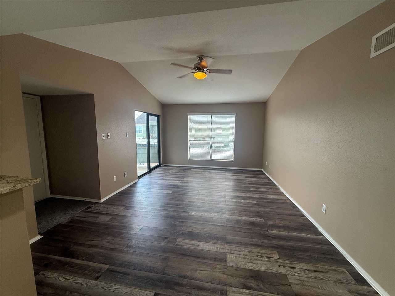 14777 Wunderlich Dr - Photo 7 of 21