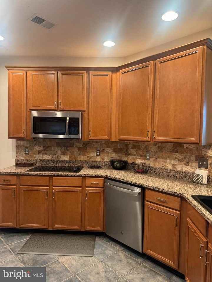 138 Ivy Hills Ter - Photo 5 of 22