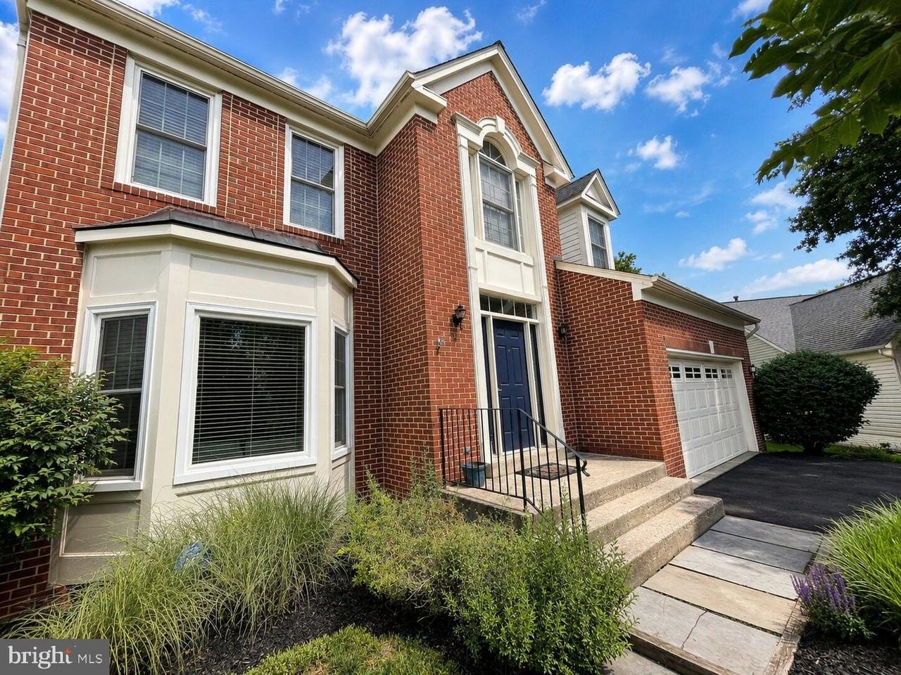 20937 Cox Mills Ct - Photo 2 of 39