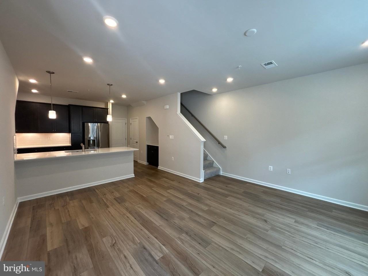 42639 Darala Dr - Photo 3 of 45