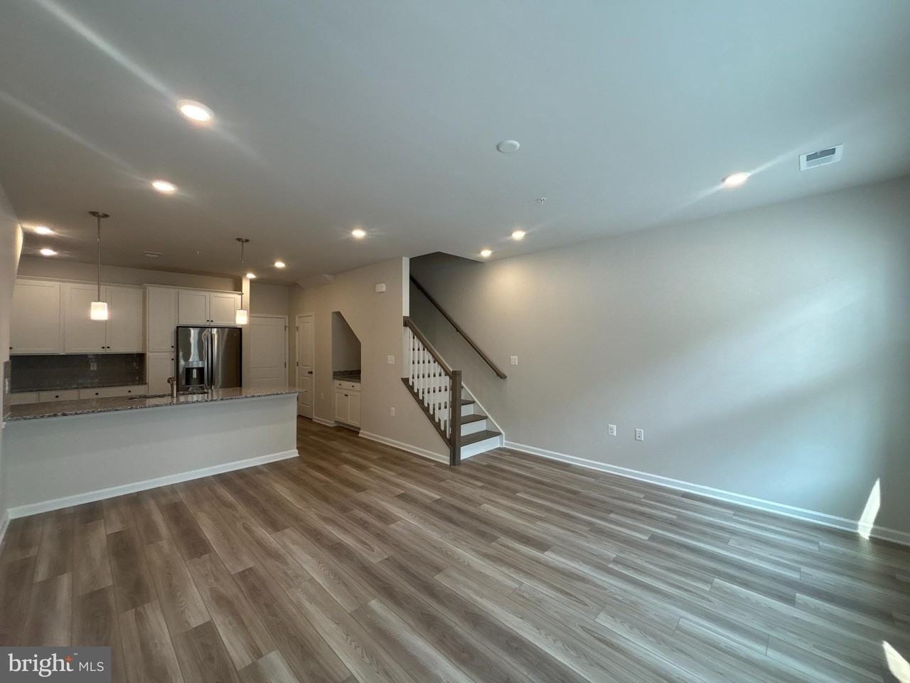 42635 Darala Dr - Photo 3 of 45