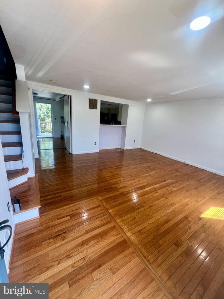 16851 Toms River Loop - Photo 3 of 43