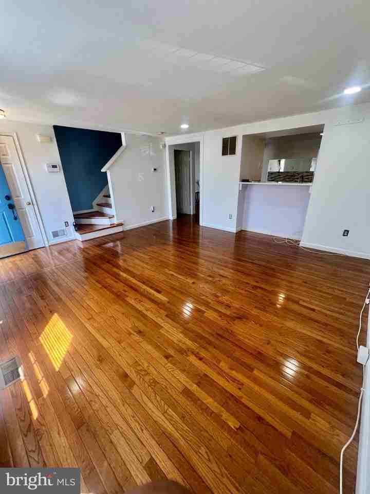 16851 Toms River Loop - Photo 4 of 43