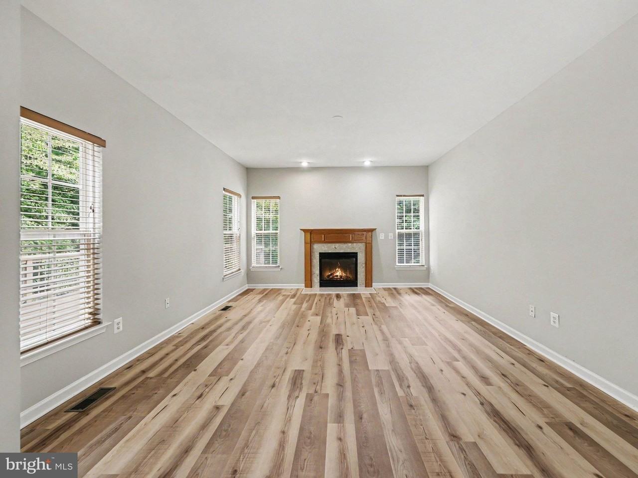 5641 Eppes Island Pl - Photo 6 of 25