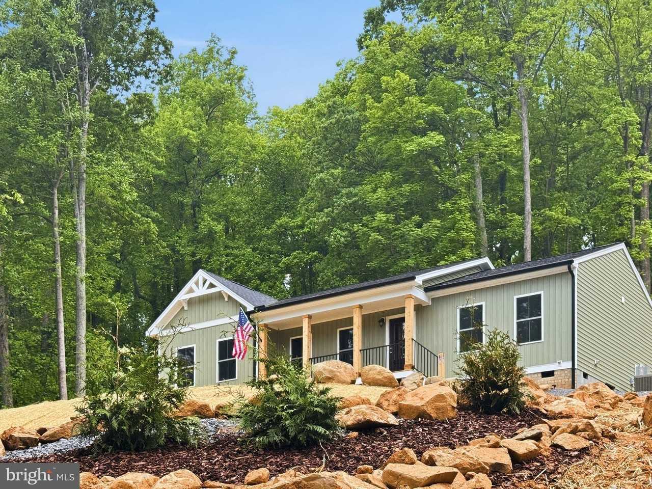 441 High Top Rd - Photo 5 of 46
