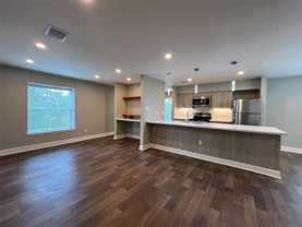 8003 Woodway Dr - Photo 1 of 1
