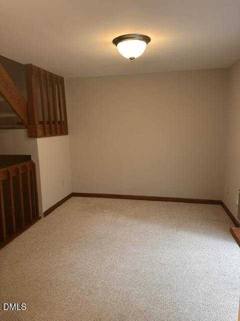 7334 Shellburne Dr - Photo 3 of 17
