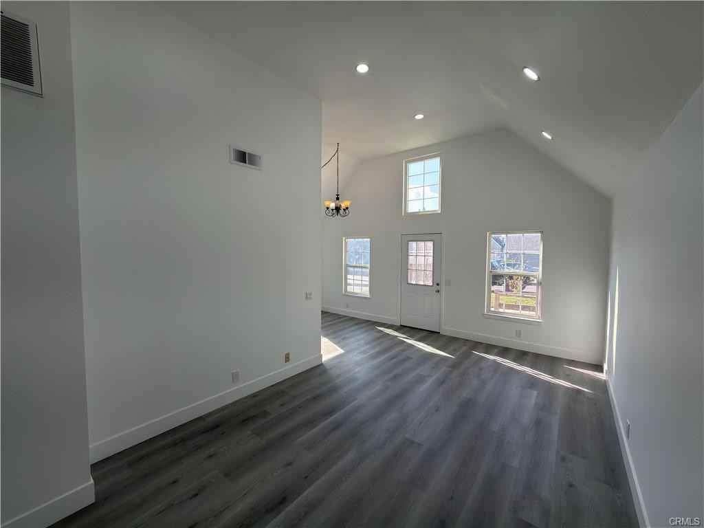 14560 Woodland Dr - Photo 4 of 11