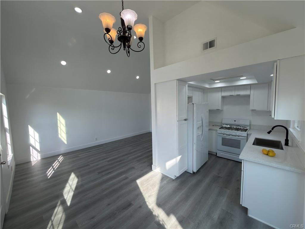 14560 Woodland Dr - Photo 5 of 11