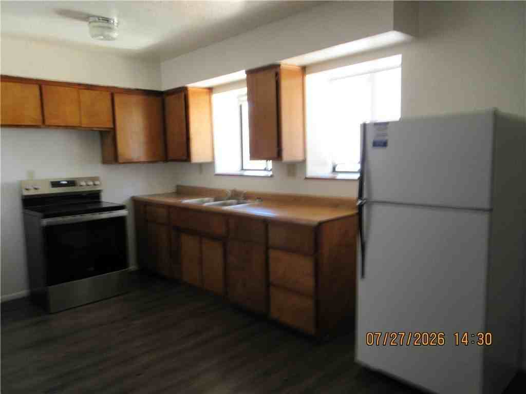 3829 N Roosevelt St - Photo 3 of 5