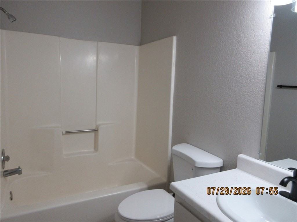 1755 E Gordon Dr - Photo 5 of 7