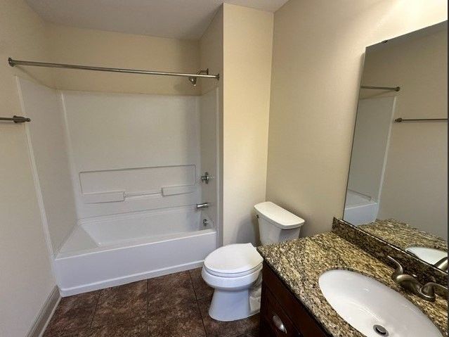 203 Kelly Rd #714 - Photo 4 of 12