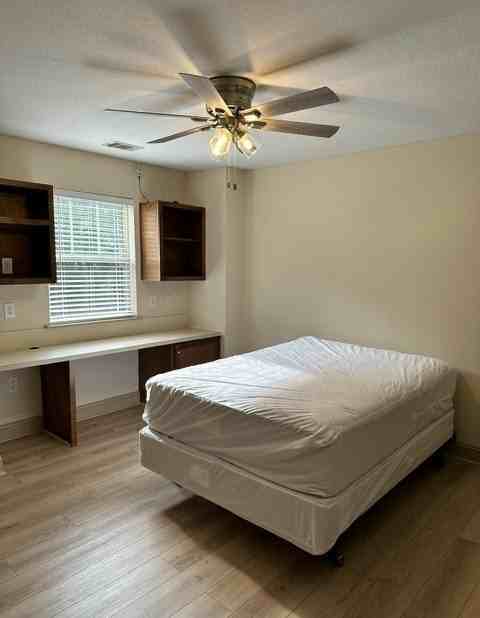 203 Kelly Rd #714 - Photo 5 of 12