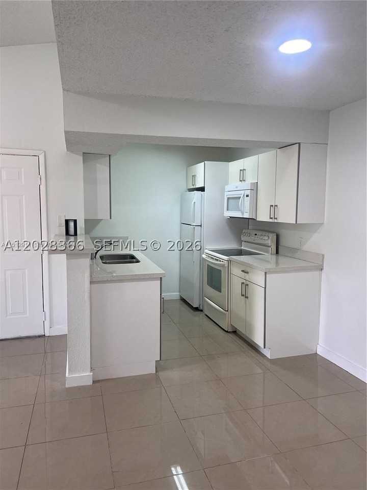 10441 Sw 156th Ct #425 - Photo 2 of 14