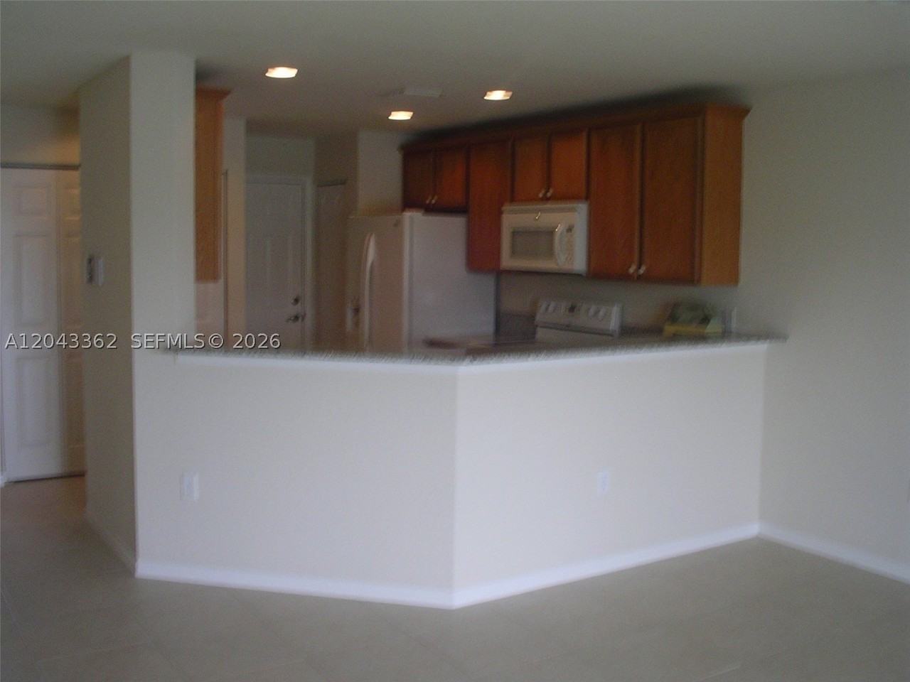 9247 Chambers St - Photo 3 of 12