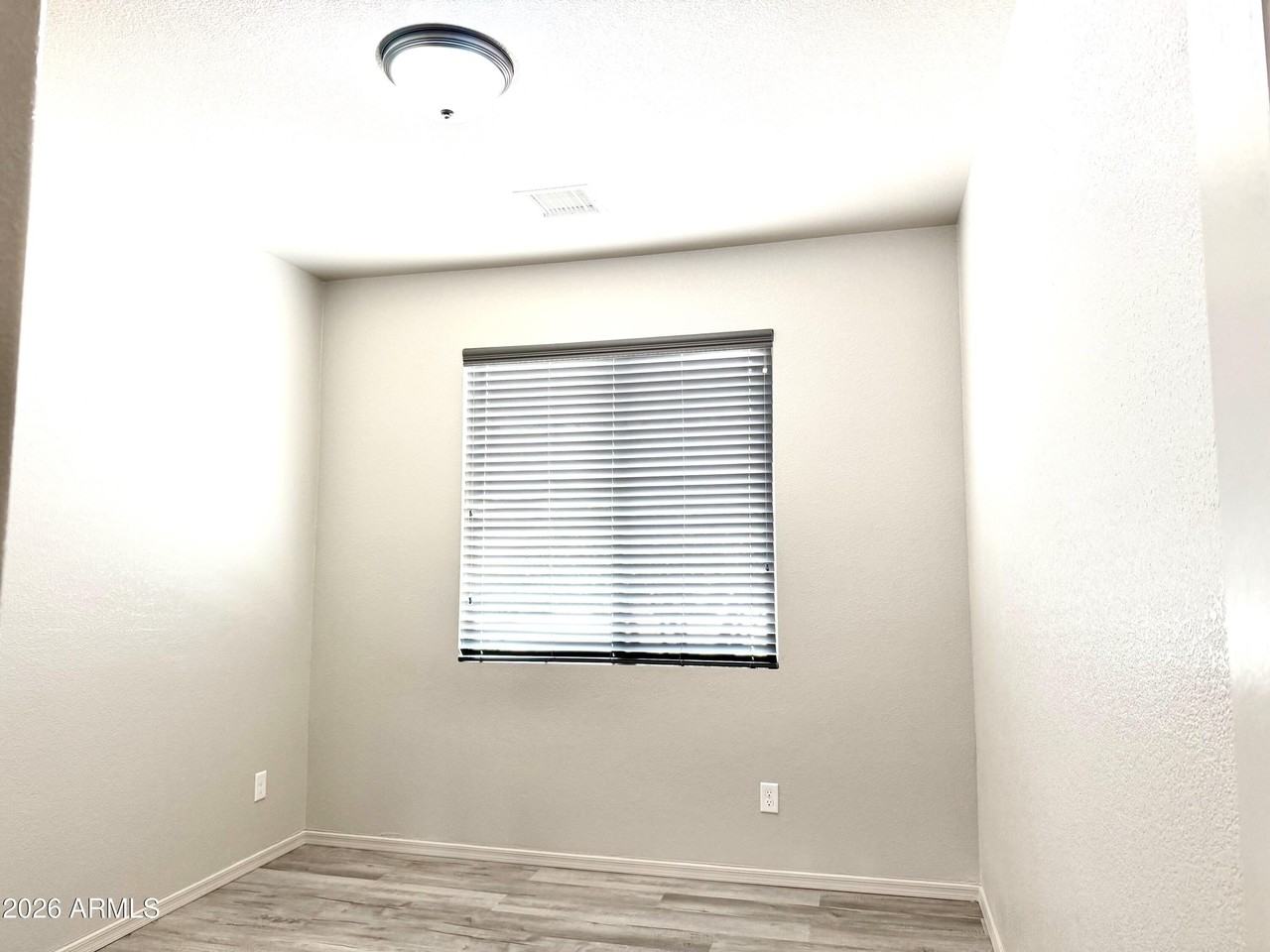1169 Barnes Dr - Photo 7 of 47