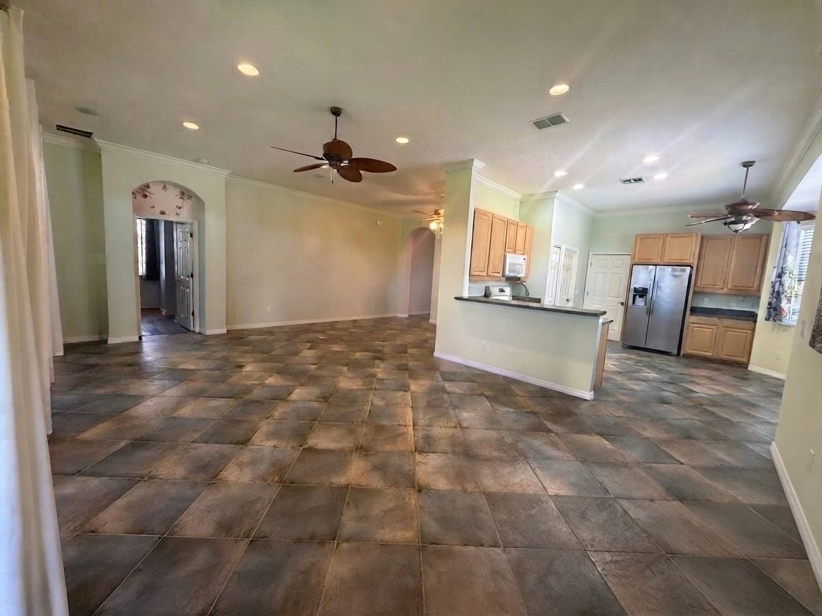 129 Crepe Myrtle Dr - Photo 6 of 50
